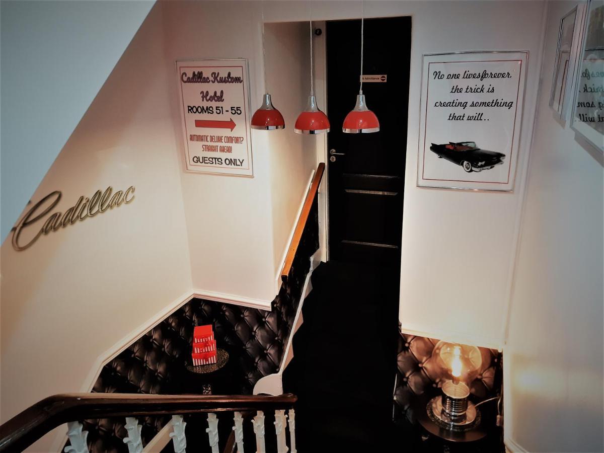 Cadillac Kustomz Hotel - Breakfast Available ロスシー エクステリア 写真